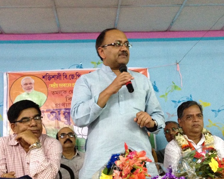 mahakaushalexpressderailmentunfortunate:siddharthnathsingh