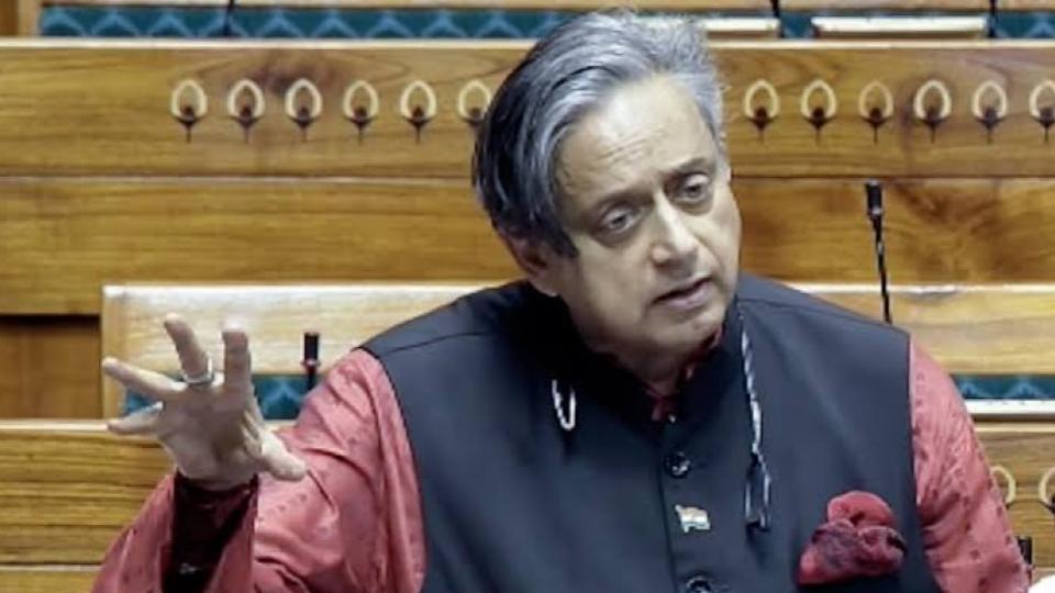 Tharoor Backs Modi For His Clear Message To Trump In Bilateral Meet