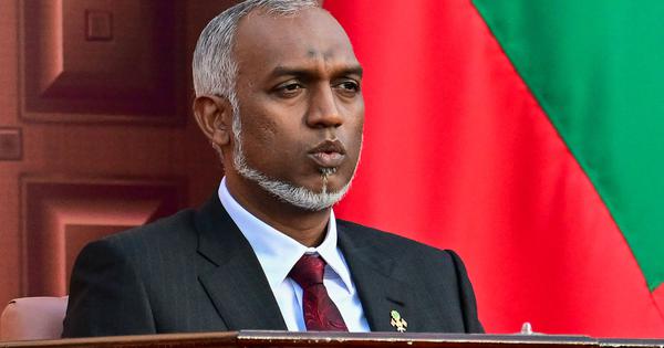 amidmassivebacklashamongindianvisitorsmaldivespresidenturgeschinatosendmoretourists