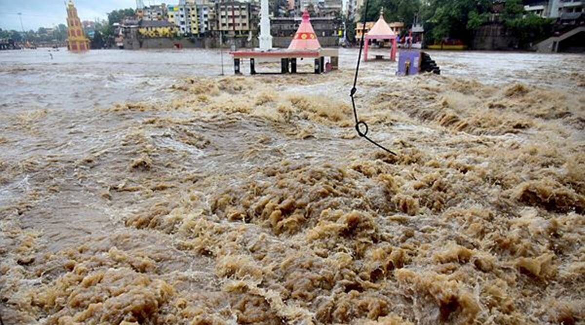 firstwarningissuedasgodavarifloodrisesinap