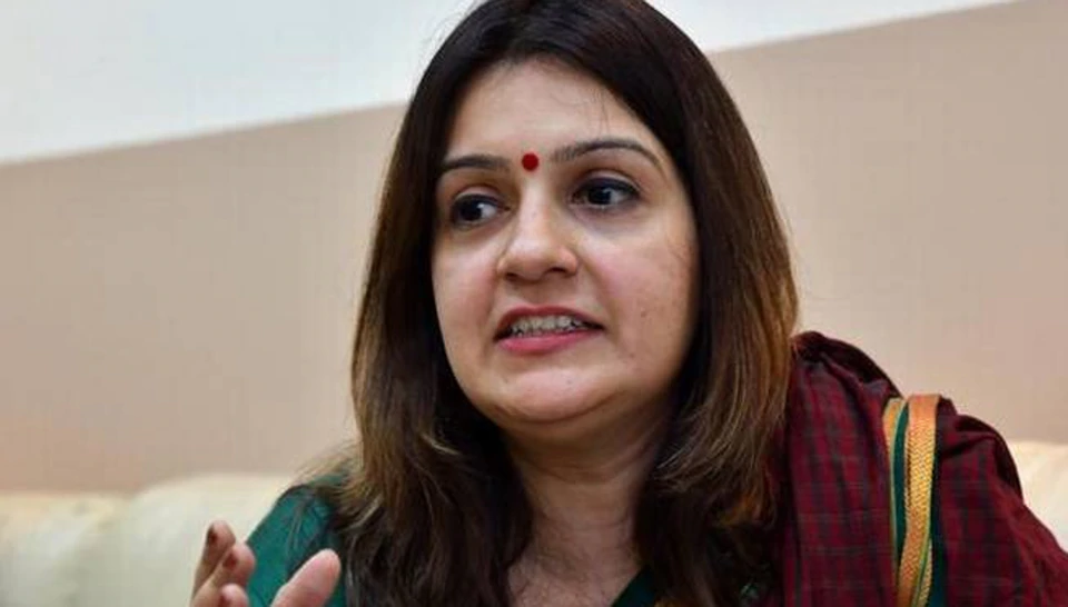 congressspokespersonpriyankachaturvediquitsparty