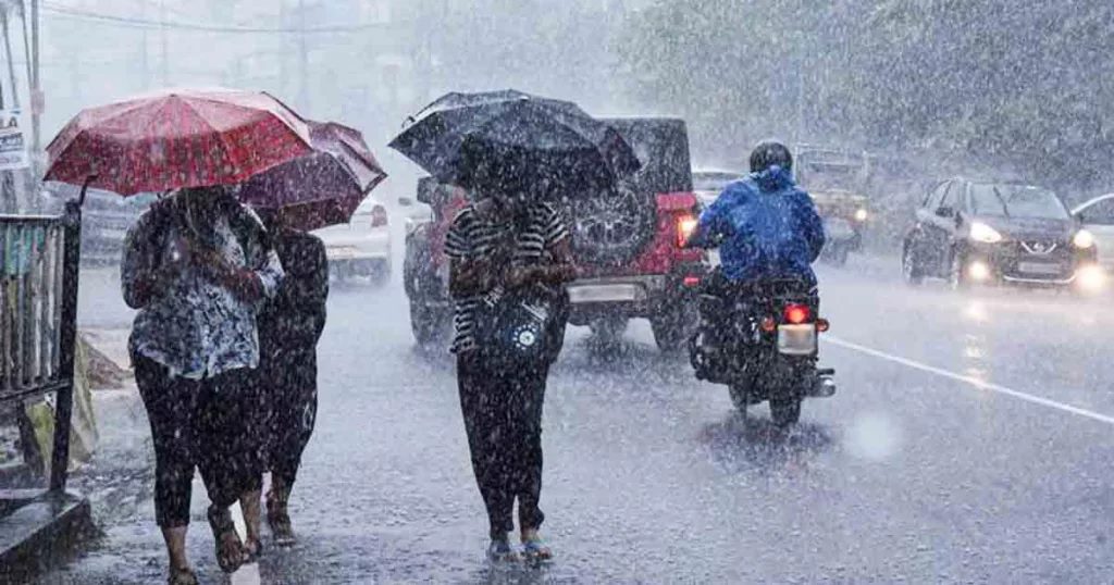 imdforecastsheavyraininnorthheatwaveincoastalkarnatakatoday