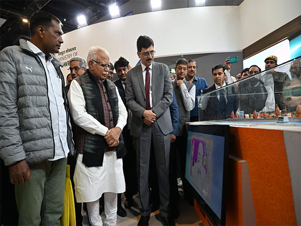 unionministermanoharlalvisitspowerministryandntpcpavilionsatiitf2024