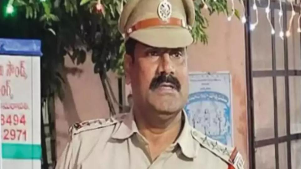 CI Dies of Heart Attack During Secretariat Staff Protest in Vijayawada
