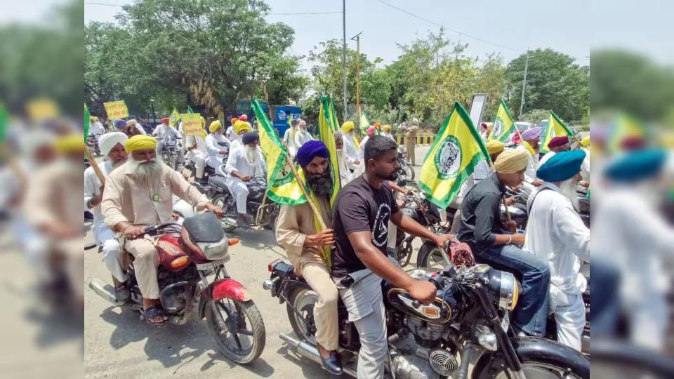Punjab Farmers Rally at Toll Plazas Against Land Pooling, US Trade Pact