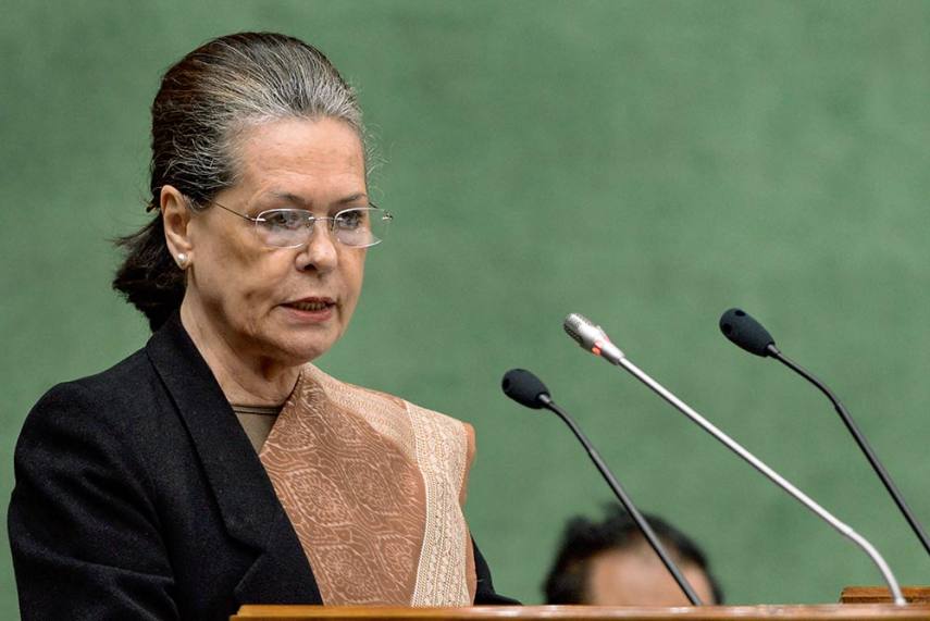 horrifyingviolenceunleashedonyouthwithabetmentofmodigovt:soniagandhi