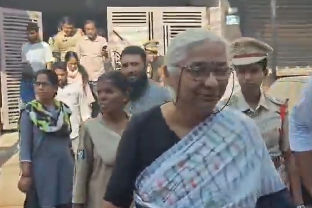 activistmedhapatkararrestedin2001delhilgdefamationcase
