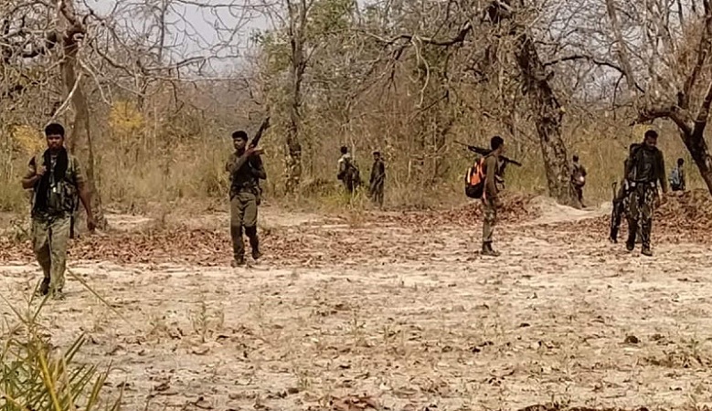 ninemaoistskilledinencounterwithsecurityforcesinbastardivisionofchhattisgarh