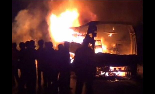 fiveyearolddiedasbuscaughtfirenearhumnabadkarnataka