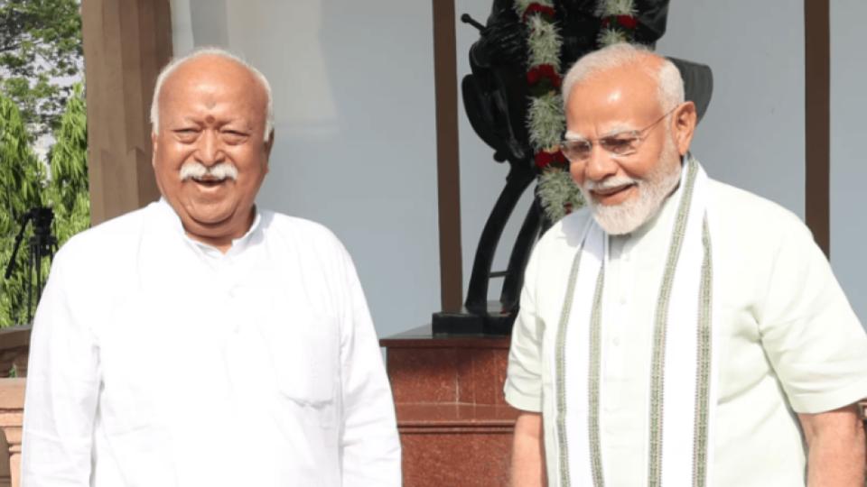 PM Modi Praises RSS Chief Bhagwat