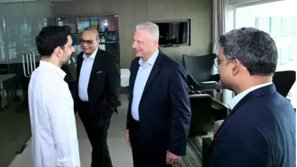 Nara Lokesh Meets Capgemini CEO in Vizag to Discuss For New IT Facility