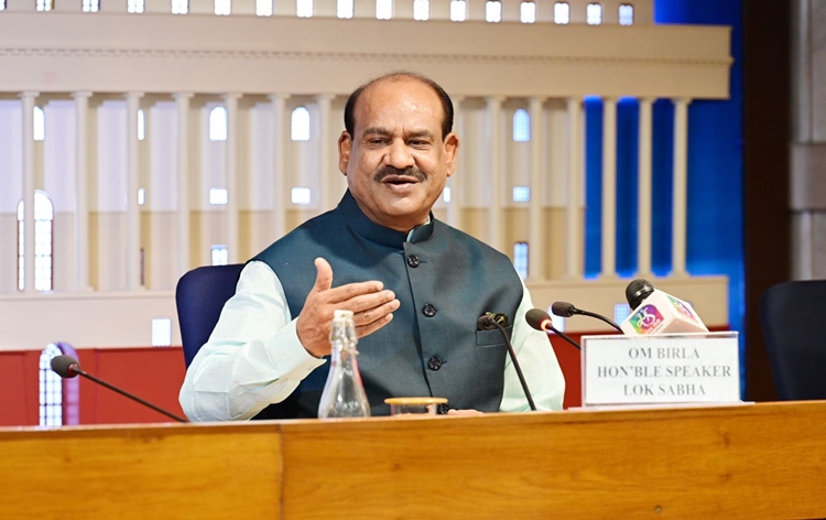 indiacondemnsterrorisminallitsformsandmanifestations:loksabhaspeakerombirla
