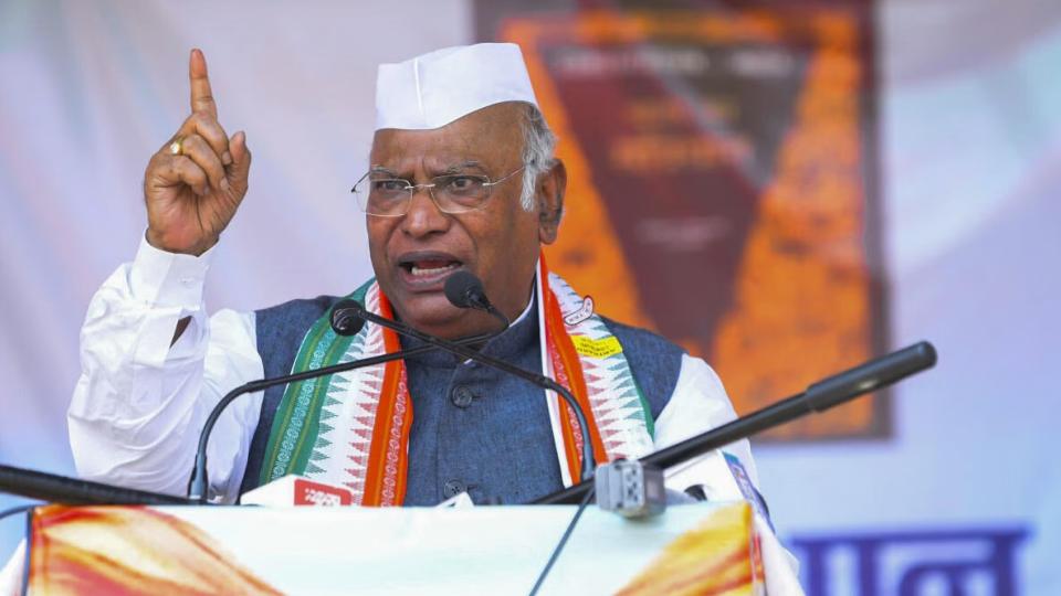khargeslamspmmodiforfocusonbiharpollsoverpahalgamattack