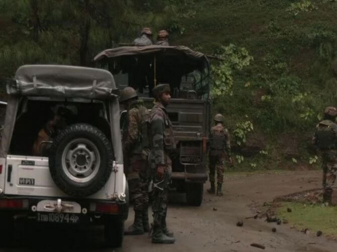 armyvehiclefallsintogorgeinjksrajourisoldierkilledand4othersinjured