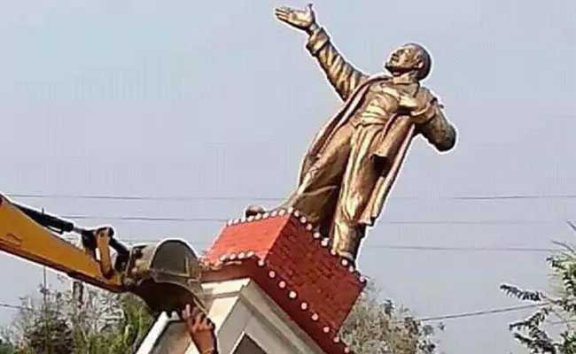 pmmodiexpresseshisstrongdisppprovalofincidentsoftopplingofstatues