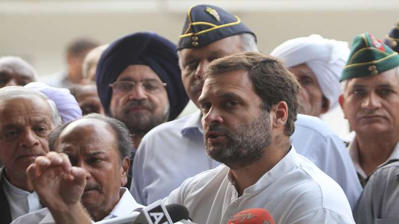 democracygoingthroughdarkesthoursundermodigovt:rahulgandhi