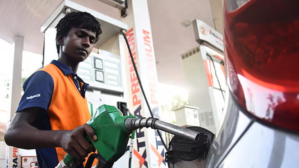 Centre Govt Debunks Fake News on Petrol, Diesel Price Hike