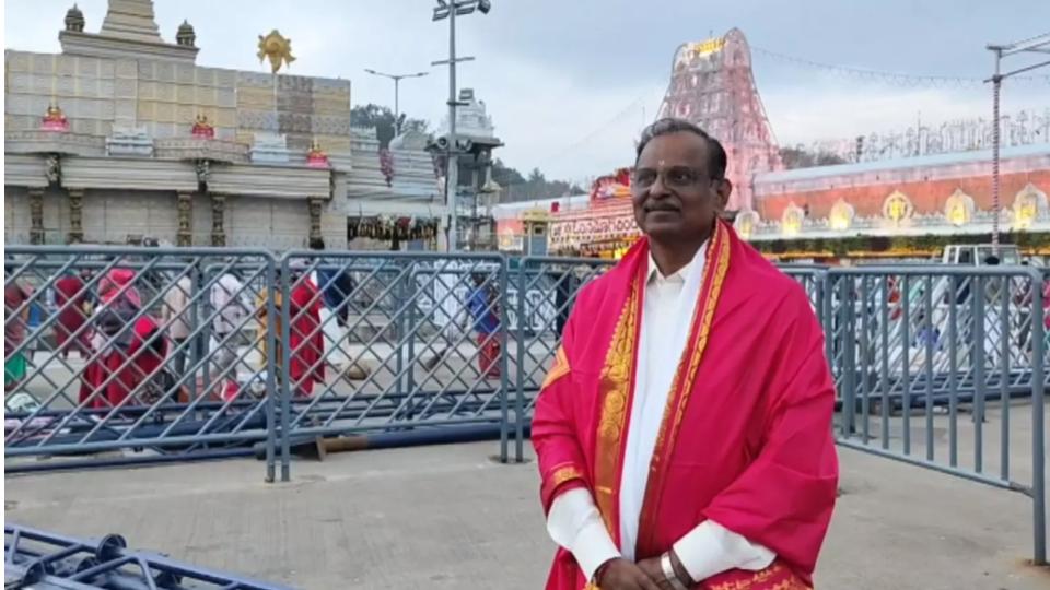 ISRO Chairman Offers Prayers at Tirupati