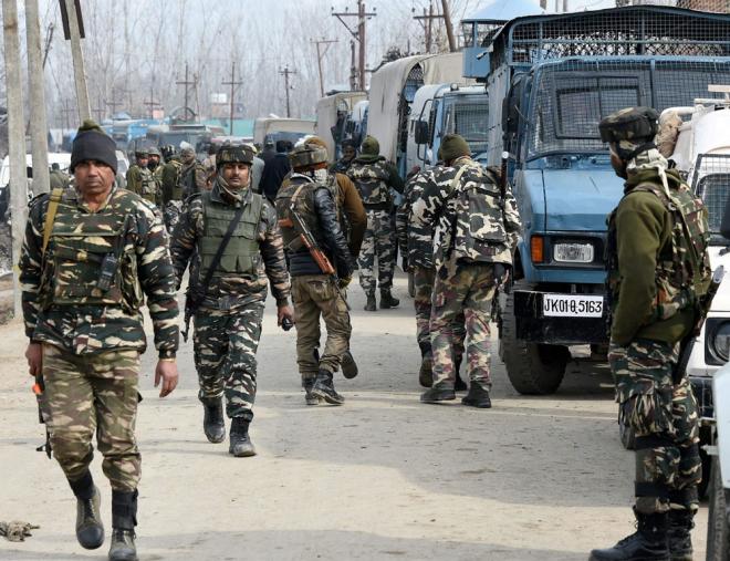 militantsopenfireonpatrollingpartyinbudgam
