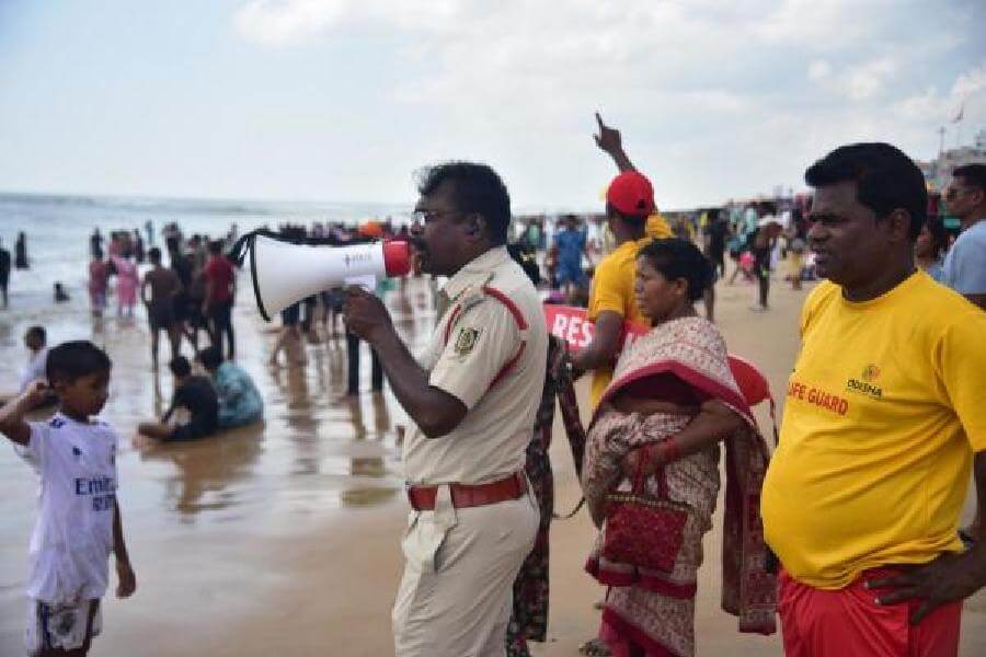 Cyclone Montha: CM Naidu orders immediate evacuation as landfall nears Andhra coast