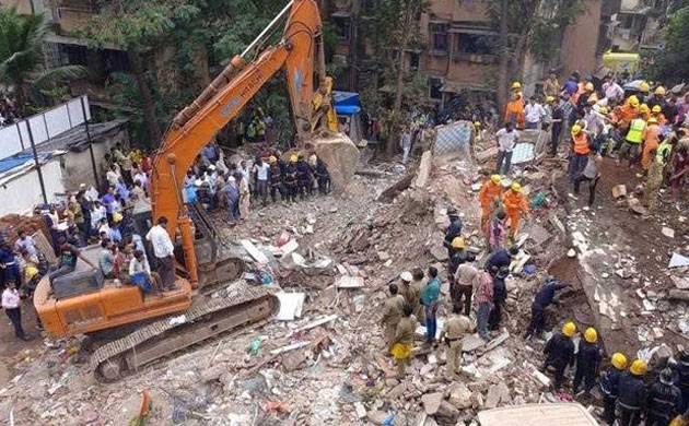 8deadmanytrappedinresidentialbuildingcollapseinmumbaisghatkopar