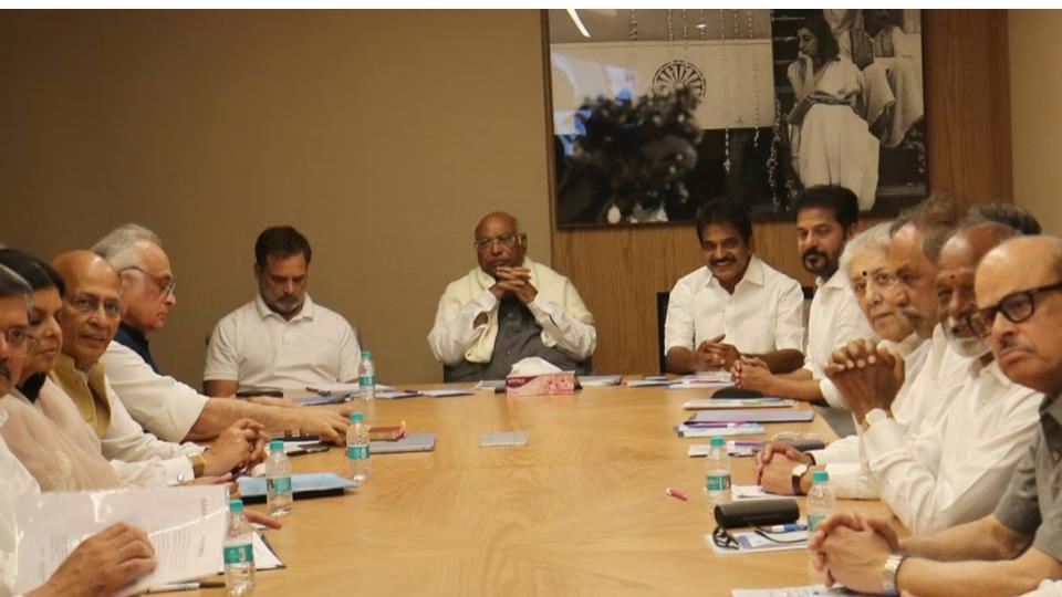 Kharge Conducts Meeting With Senior Congress Leaders Over Women Quota Law
