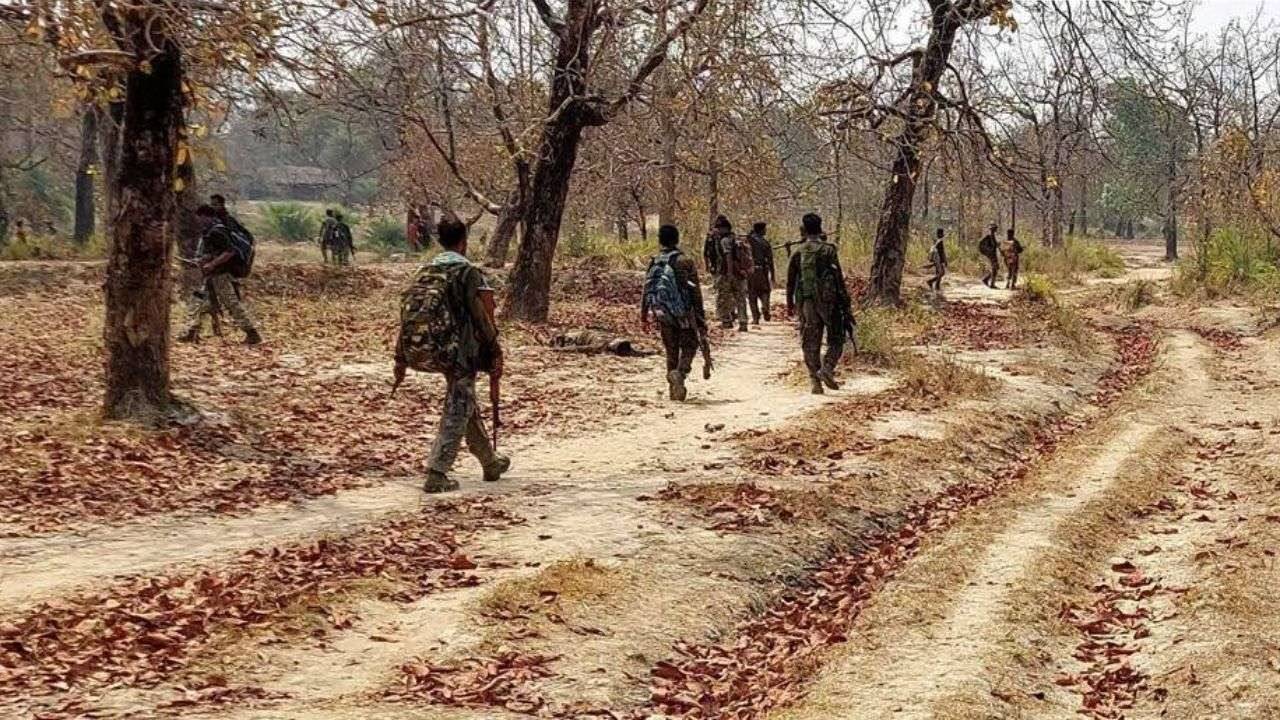 2crpfcommandosinjuredasiedblastinchhattisgarh