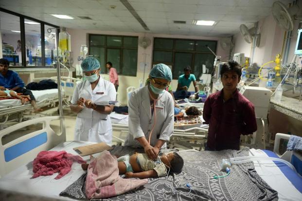 gorakhpurhospitaldeaths:nhrcissuesnoticetoupgovernment