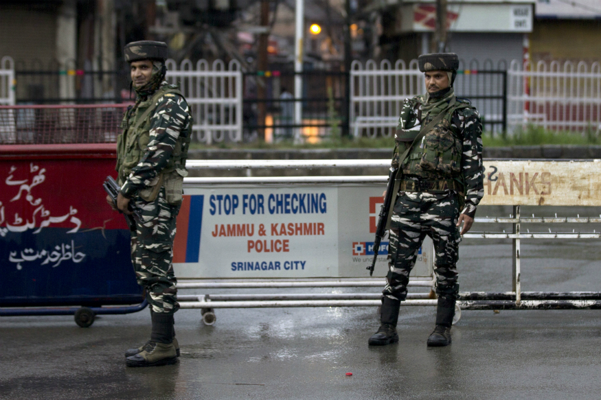 graphofterroractivitiesondeclineinjammuandkashmir:dgpdilbagsingh