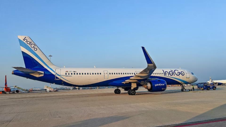 IndiGo Flight Makes Emergency Landing at Delhi Due to Engine Failure