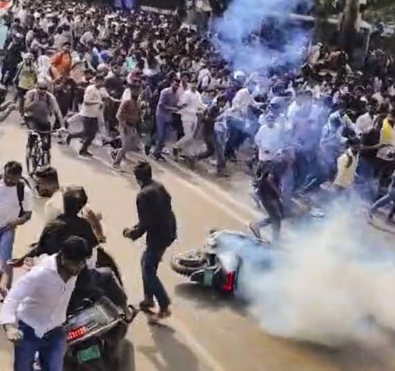 Jharkhand exam stir turns violent as police clash with students, JMM workers