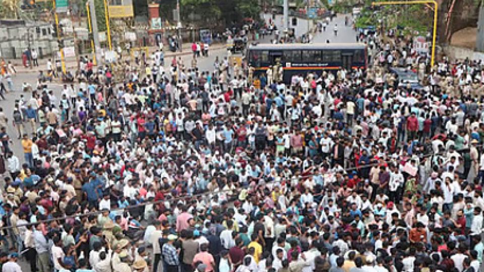Job Aspirants Stage Massive Protest In Dharwad, Karnataka