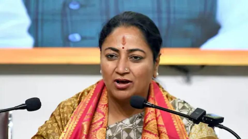 Delhi CM Rekha Orders Inspection Of PG Accommodations