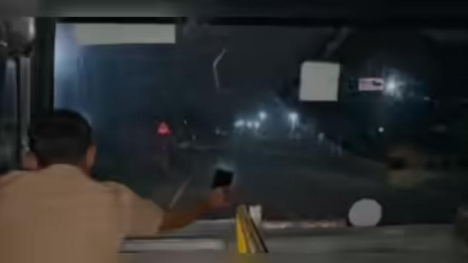 KKRTC Bus Conductor Use Mobile Torch As Headlight In Kalaburagi
