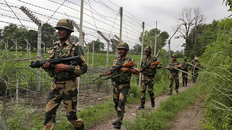 soldierkilledcivilianinjuredinpakfiringonloc