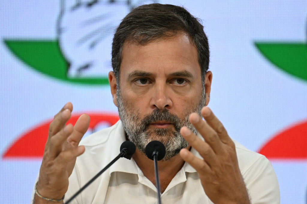 pakistanipoliticiansadmirationforrahulgandhiignitesbjpsire