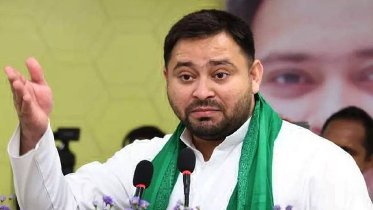 edraidwasoverin30minutesservedthemfood:tejashwiyadav