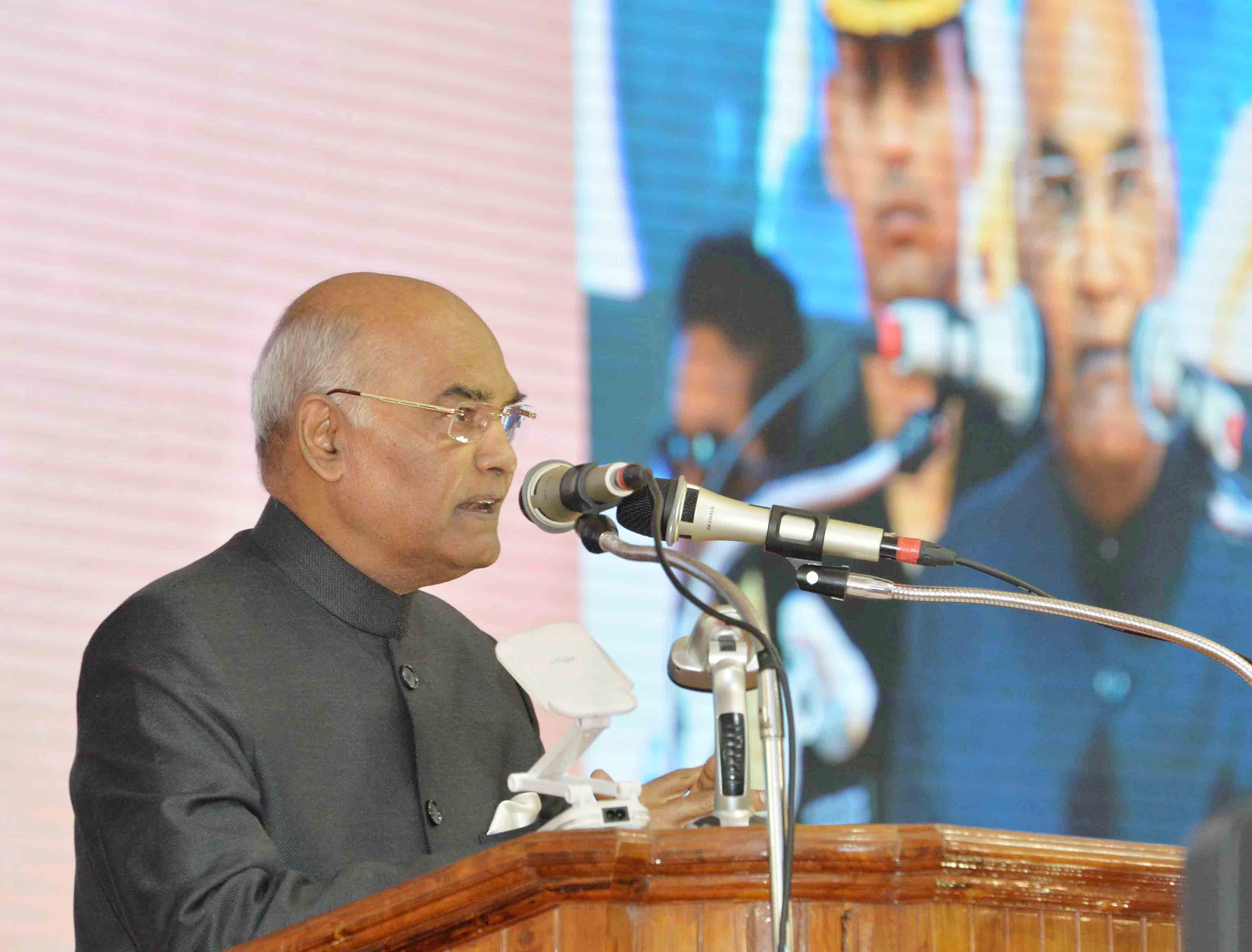 futureofcountryseconomydependsondigitalindia:presidentkovind