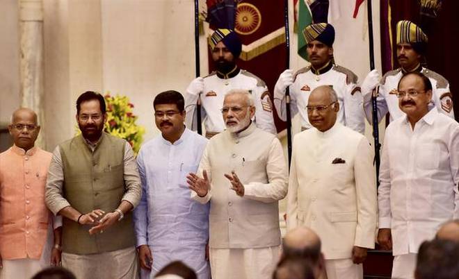 pmnarendramodicongratulatesthoseinductedincouncilofministers