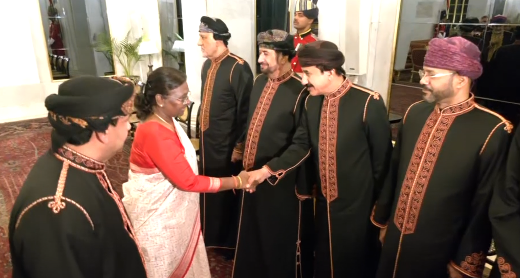 presidentdroupadimurmureceivessultanofomanhaithambintarikatrashtrapatibhavan