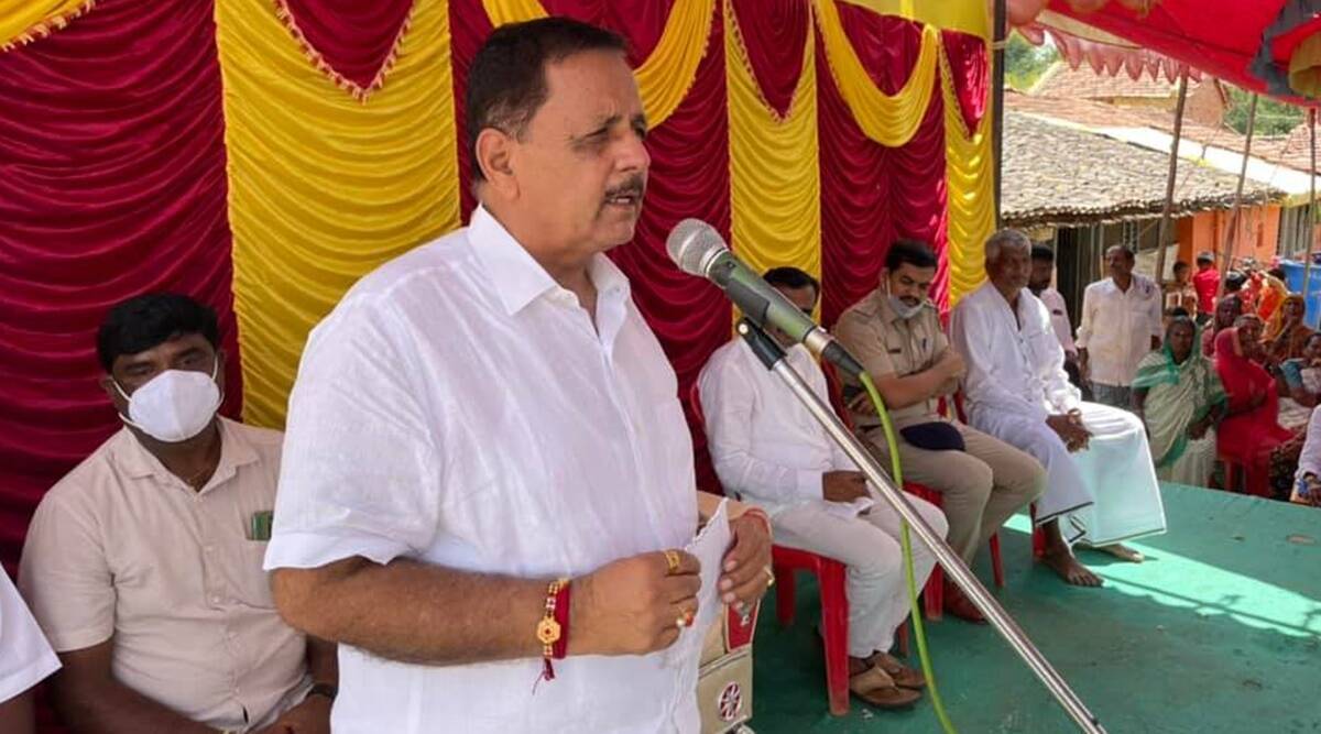 karnatakabribecase:accusedbjpmlalikelytoappearbeforelokayuktatoday