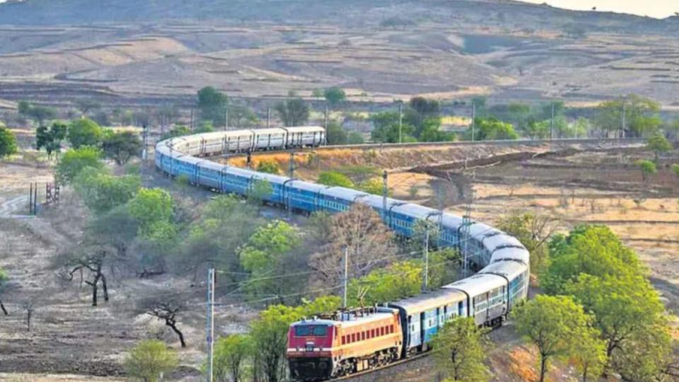 rammandirinaugurationindiatorunspltraintonepal’sjanakpurforayodhyabounddevotees