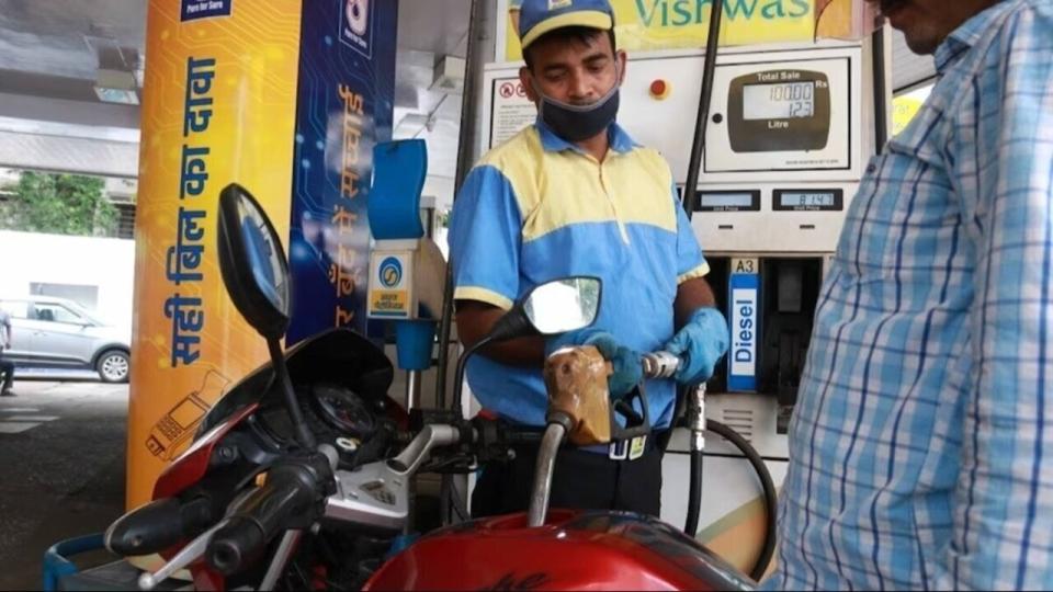 petroldieselpricesraisedbyrs2unlikelytoimpactconsumers