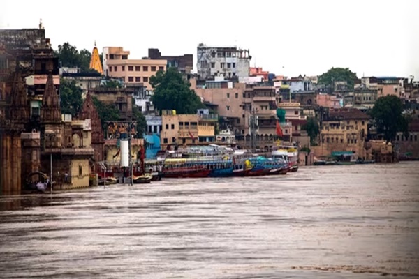 Major ghats of Varanasi submerged in swelled Ganga