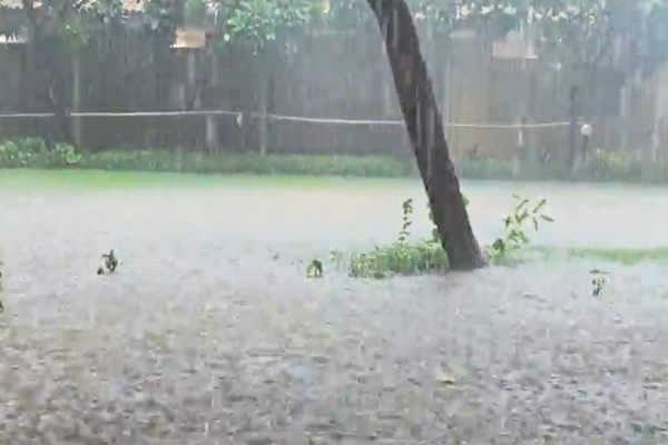imdissuesredalertforextremelyheavyrainfallovergujaratgoamaharashtraandhrapradeshandtelangana