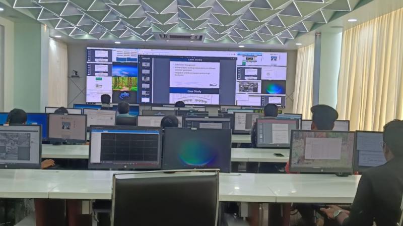 sophisticatedcommandcontrolcentresetupinrajamahendravaram