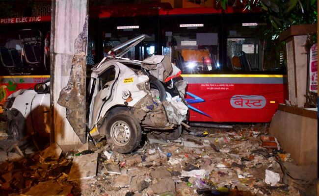 mumbaibestbuscrash:driverarrested