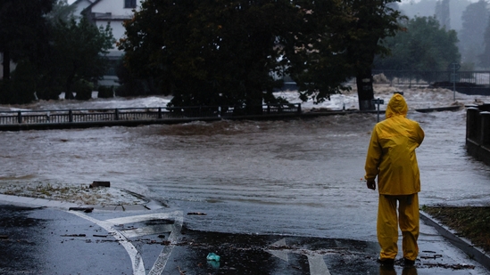 Red alert issued for heavy rainfall in Jharkhand