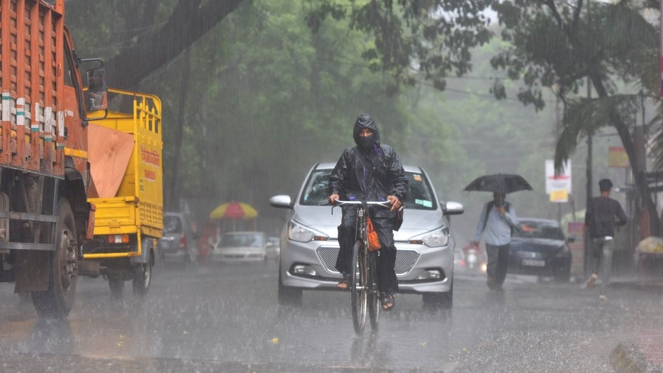 Heavy rains lash Maharashtra