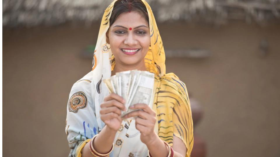 Bihar govt face difficulty to recover Rs 10k wrongly credited to men 